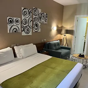 Iznajar Guest house Barcelona